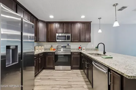 1609 Derito Drive Jacksonville FL 32221