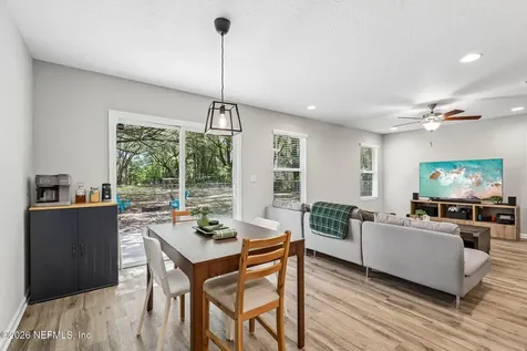 1609 Derito Drive Jacksonville FL 32221
