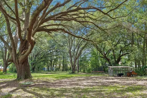 1609 Derito Drive Jacksonville FL 32221