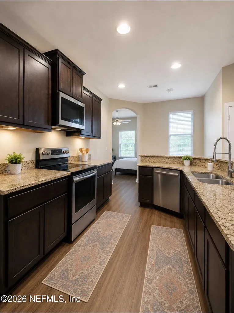 3153 Holly Green Loop Green Cove Springs FL 32043