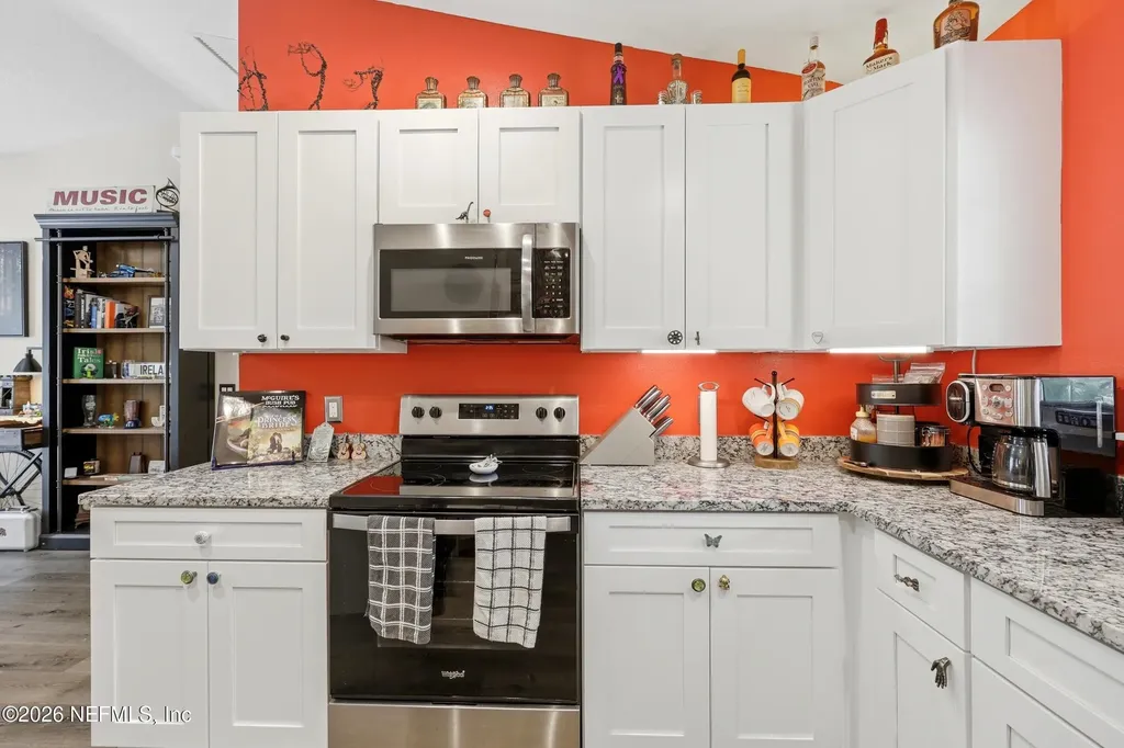 4405 Susan Street Hastings FL 32145