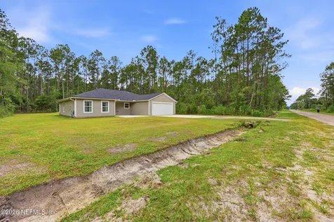 4405 Susan Street Hastings FL 32145