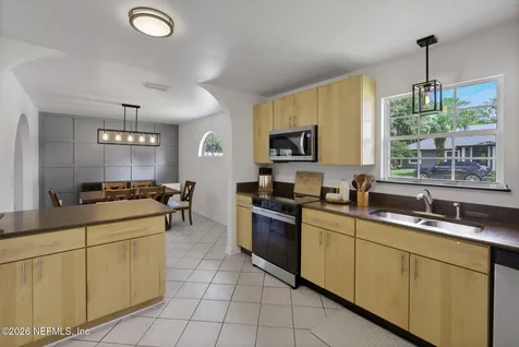 1640 Troy Lynn Trail Jacksonville FL 32225