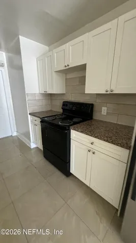 1042/1052 Maynard Street Jacksonville FL 32208