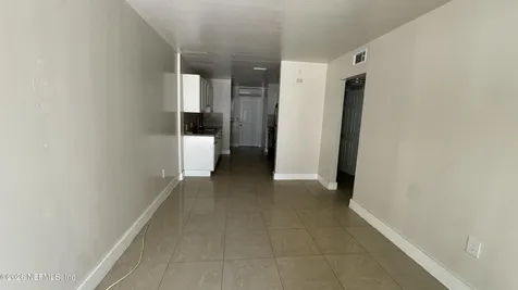 1042/1052 Maynard Street Jacksonville FL 32208