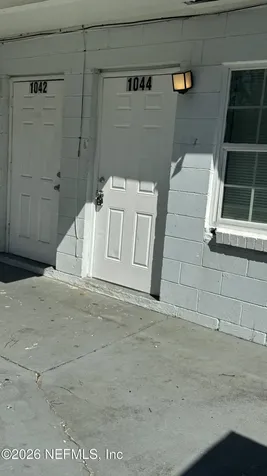 1042/1052 Maynard Street Jacksonville FL 32208