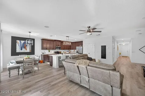 594 Bellingham Way Minneola FL 34715