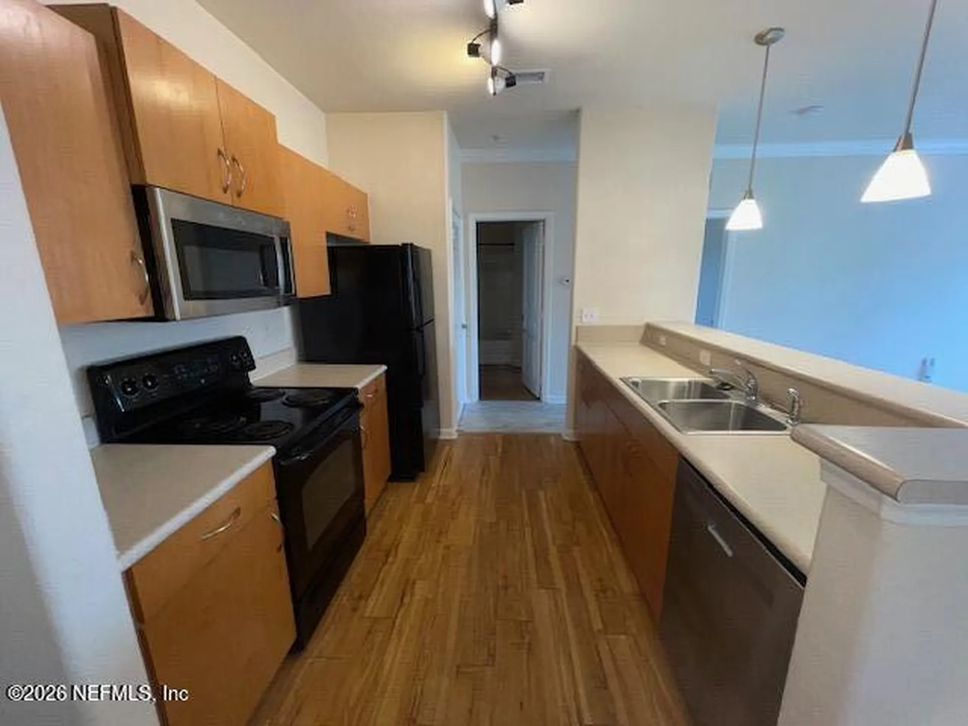 8290 Gate Parkway W Jacksonville FL 32216
