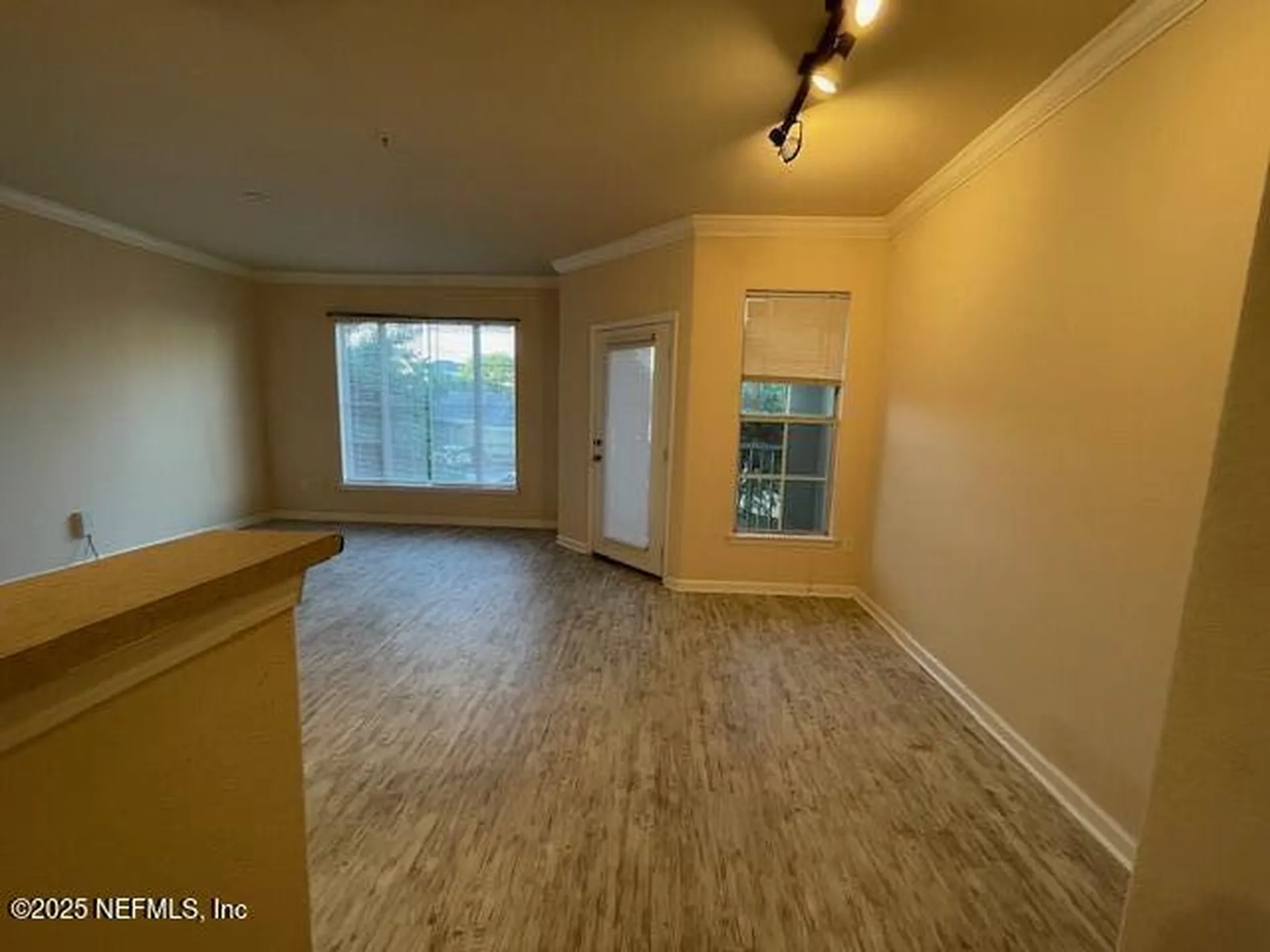 8290 Gate Parkway W Jacksonville FL 32216
