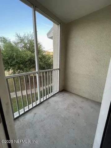 8290 Gate Parkway W Jacksonville FL 32216
