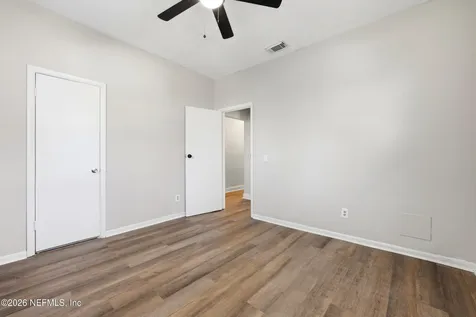 1645 W 22nd Street Jacksonville FL 32209