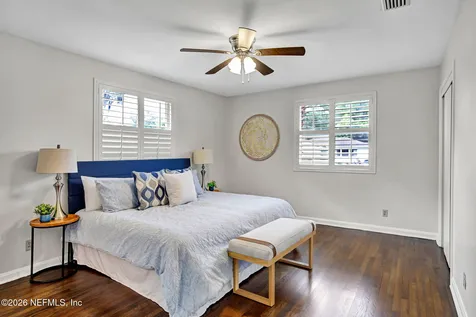 1353 Live Oak Lane Jacksonville FL 32207
