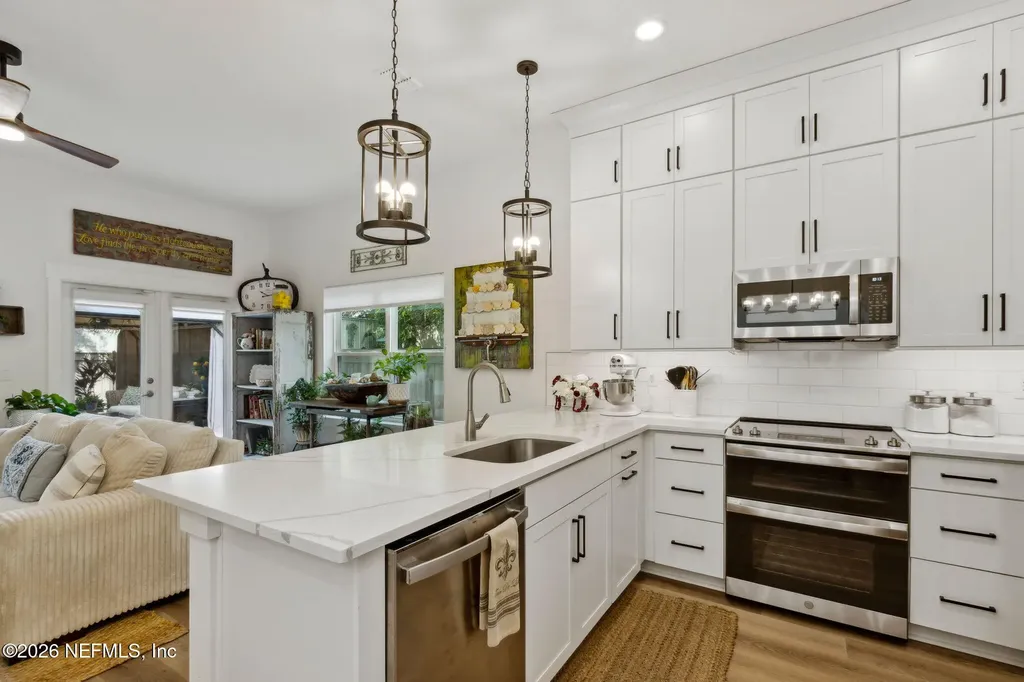 523 S 13th Terrace Fernandina Beach FL 32034