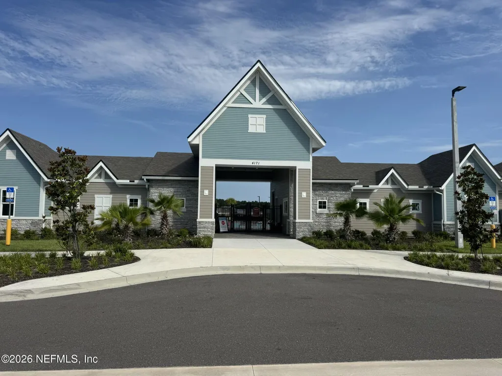 4276 Sapgum Street Jacksonville FL 32218