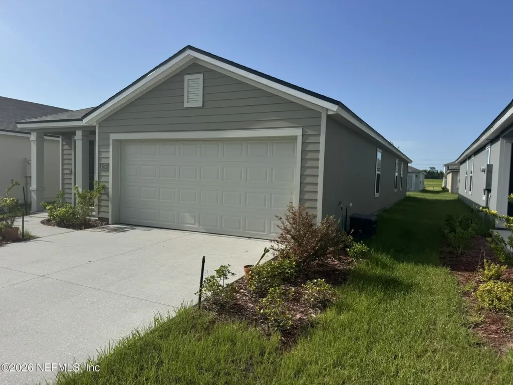 4276 Sapgum Street Jacksonville FL 32218