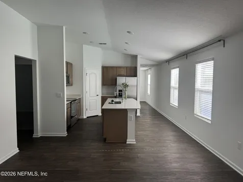 4276 Sapgum Street Jacksonville FL 32218