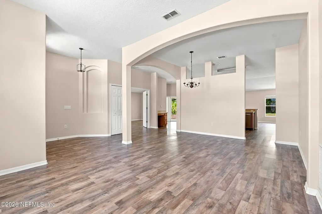 103 Woodside Drive Palm Coast FL 32136