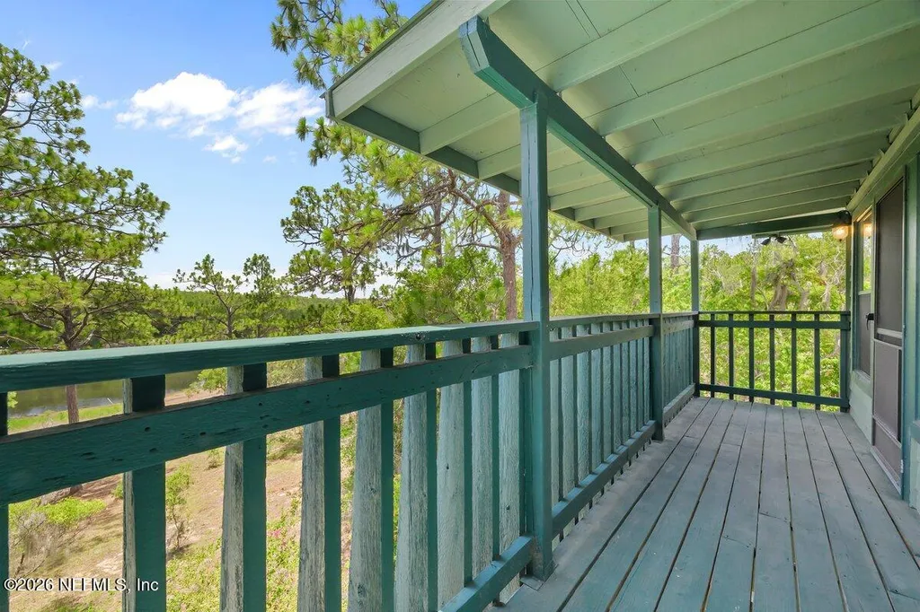 251 Cue Lake Drive Hawthorne FL 32640
