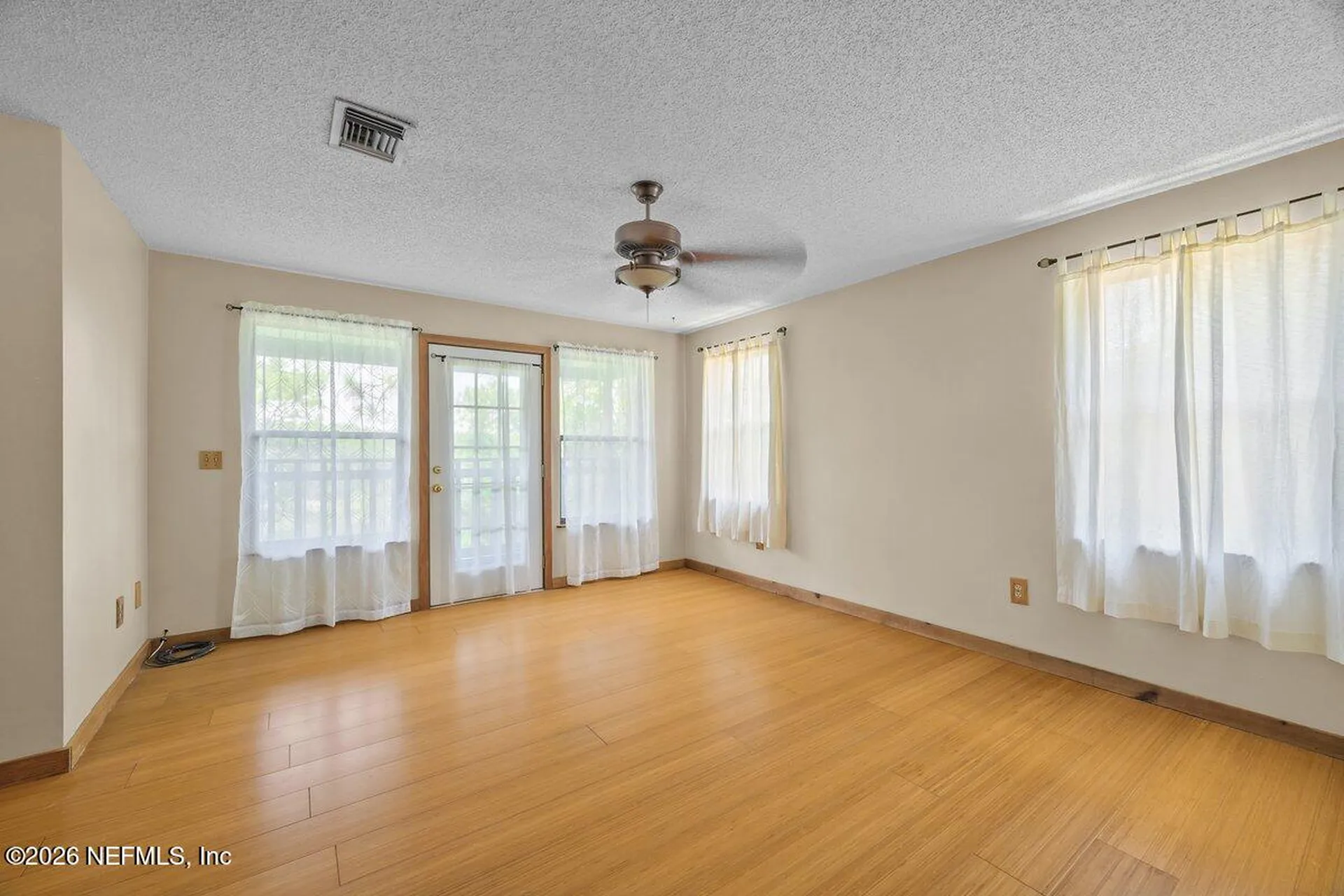 251 Cue Lake Drive Hawthorne FL 32640