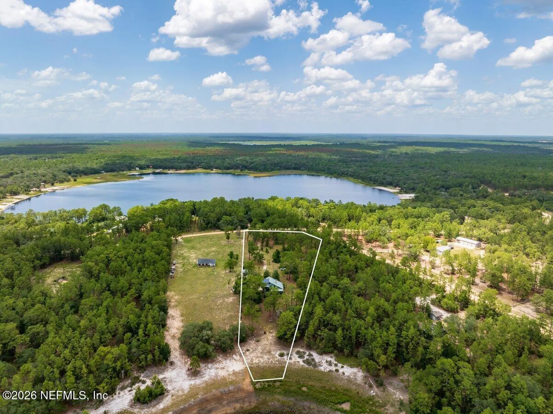 251 Cue Lake Drive Hawthorne FL 32640