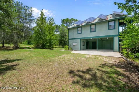 251 Cue Lake Drive Hawthorne FL 32640