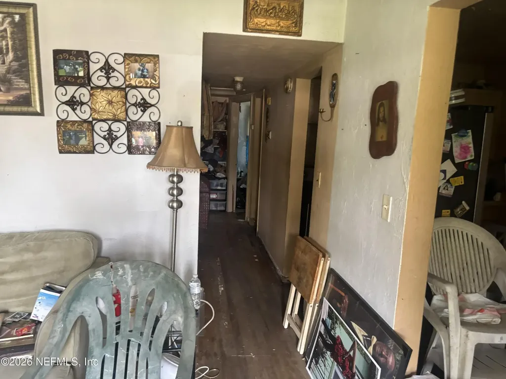 6846 Hema Road Jacksonville FL 32209