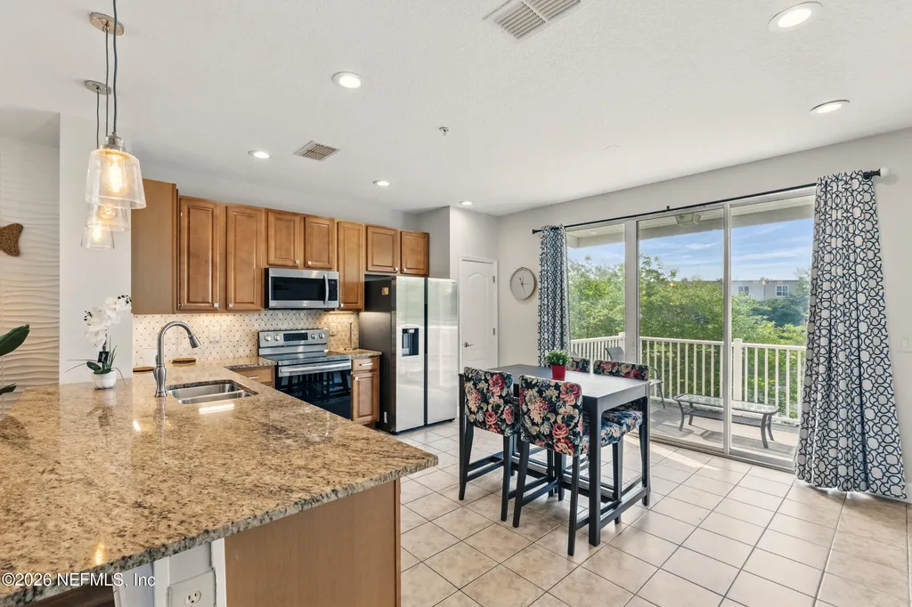 4372 Ellipse Drive Jacksonville FL 32246