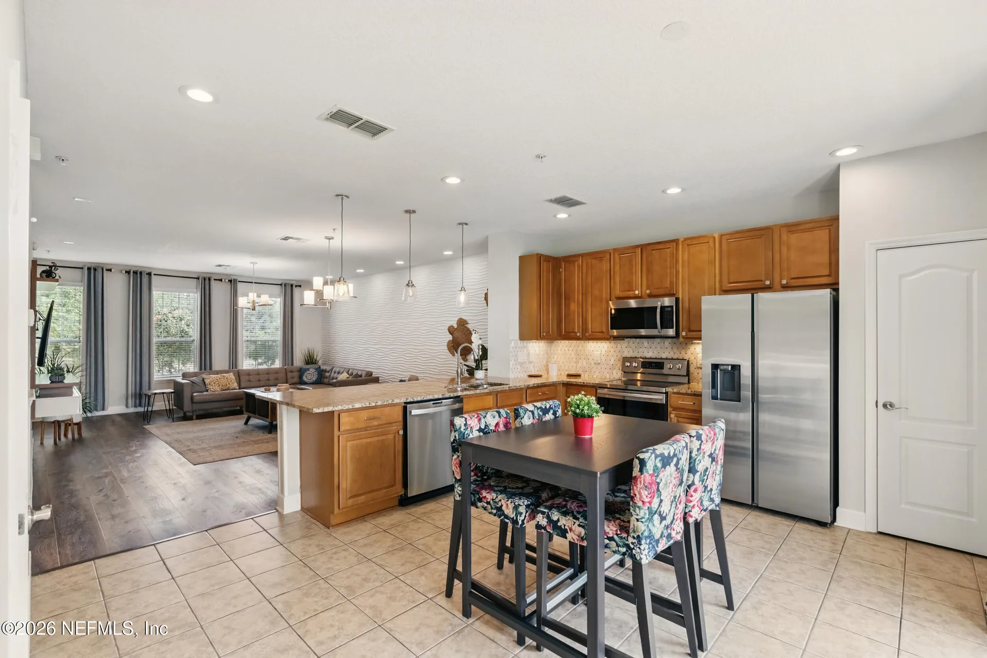 4372 Ellipse Drive Jacksonville FL 32246