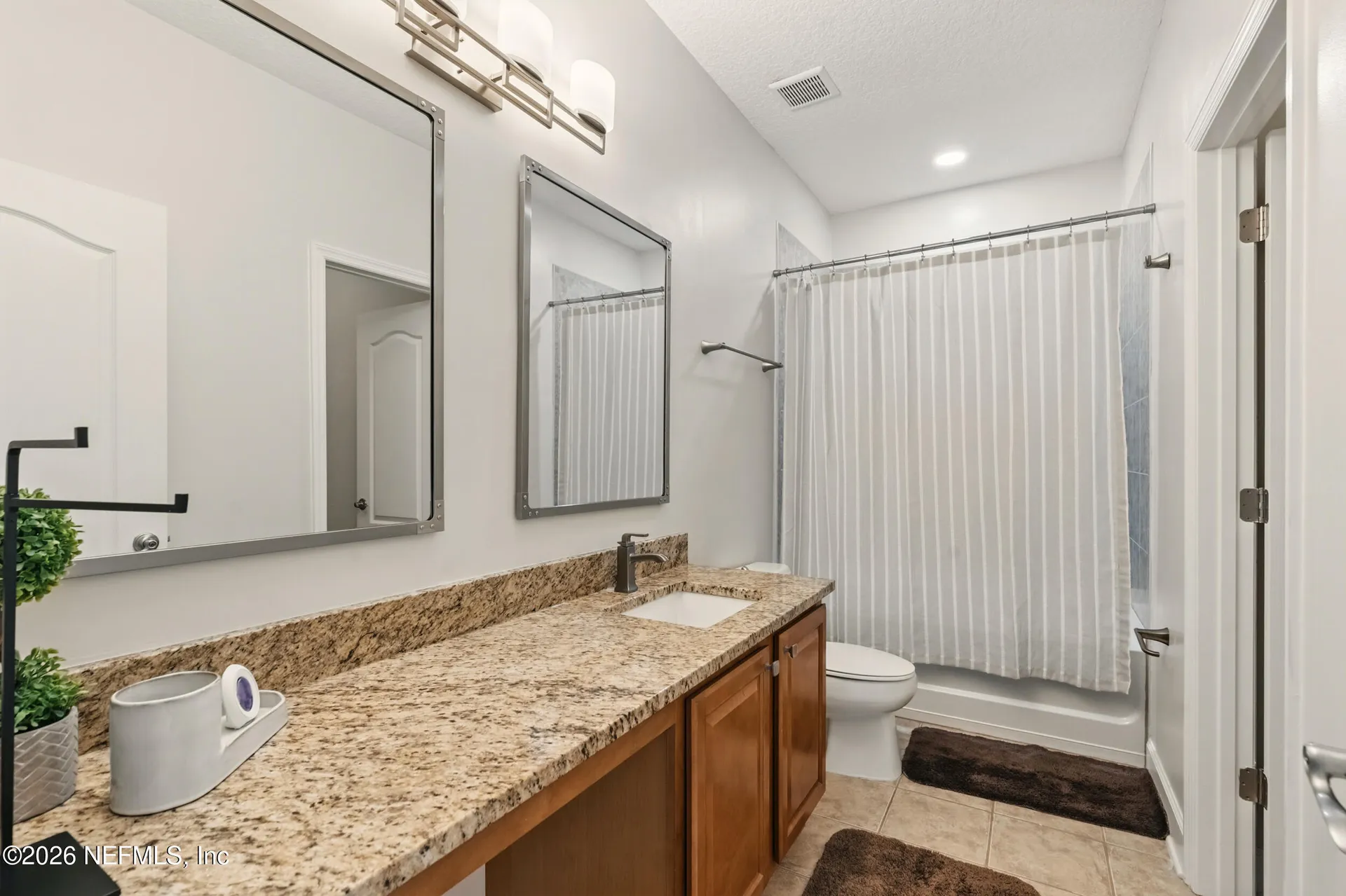 4372 Ellipse Drive Jacksonville FL 32246