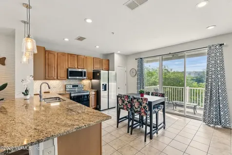 4372 Ellipse Drive Jacksonville FL 32246