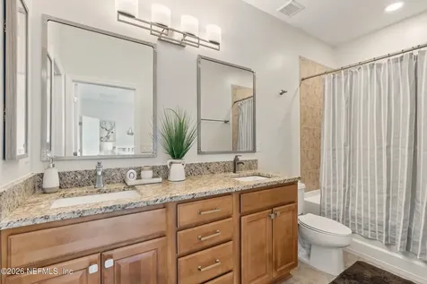 4372 Ellipse Drive Jacksonville FL 32246