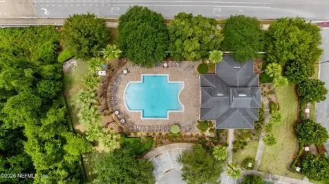 4372 Ellipse Drive Jacksonville FL 32246