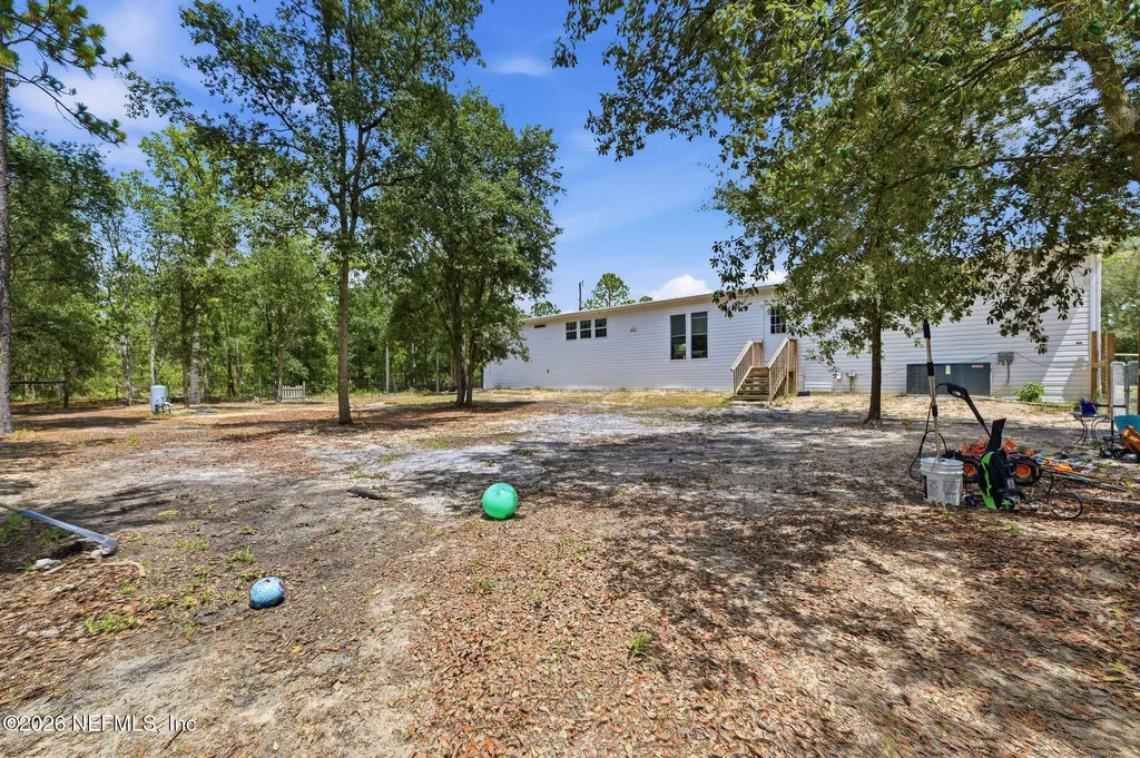 132 Lake Lucy Court Interlachen FL 32148