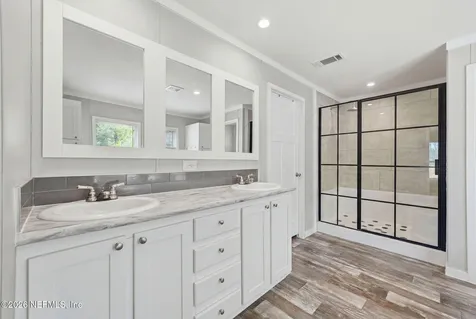 132 Lake Lucy Court Interlachen FL 32148