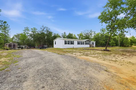 132 Lake Lucy Court Interlachen FL 32148