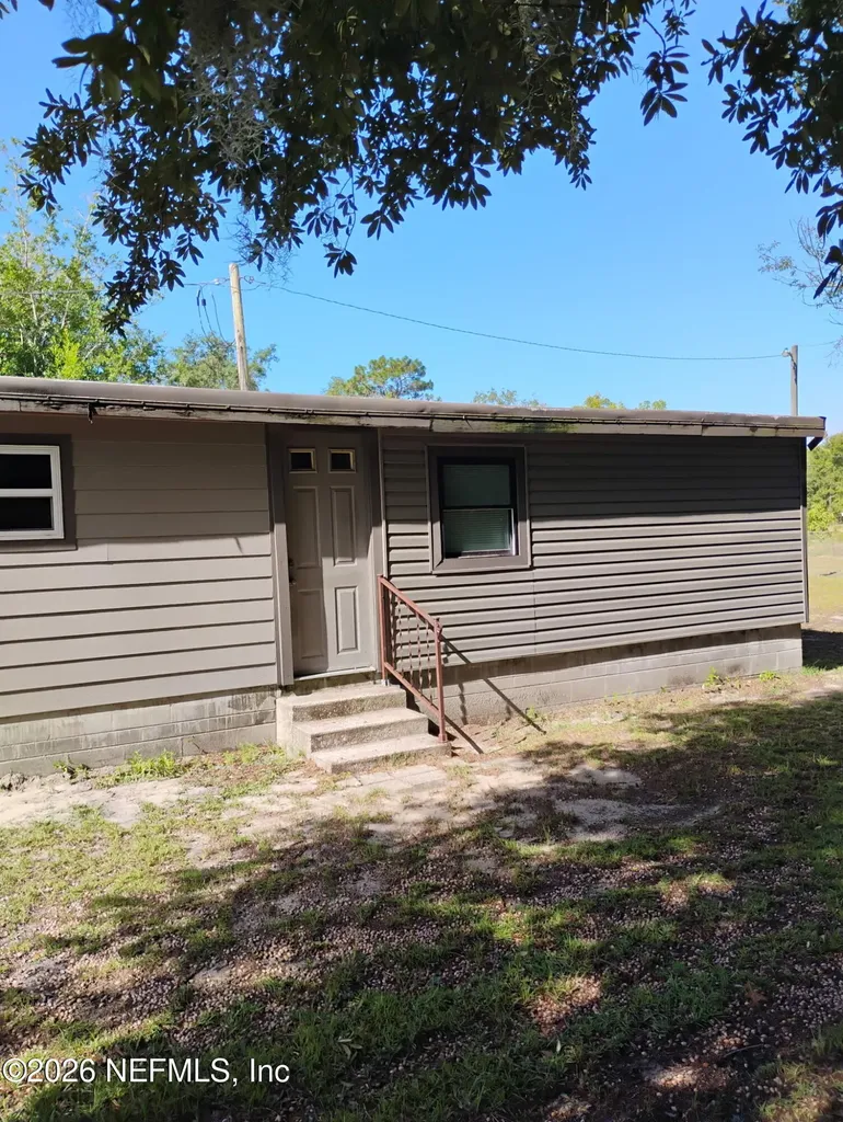 116 Claudia Street Interlachen FL 32148