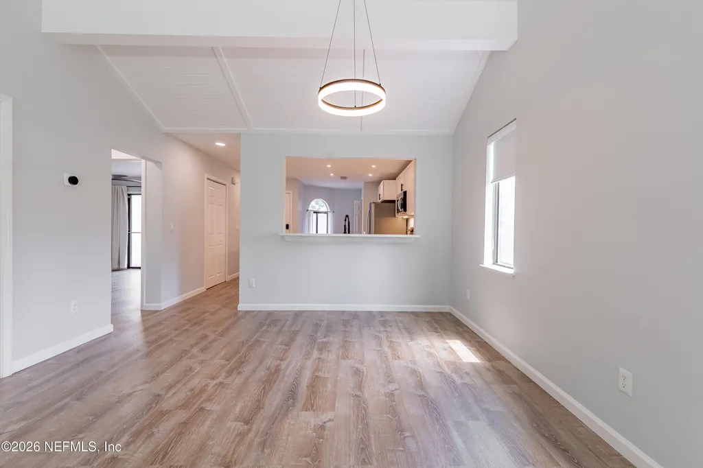 8118 Baymeadows Circle Jacksonville FL 32256