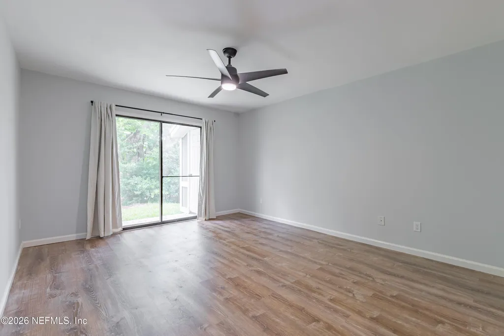 8118 Baymeadows Circle Jacksonville FL 32256