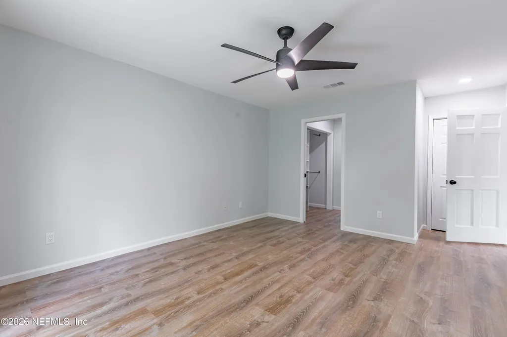 8118 Baymeadows Circle Jacksonville FL 32256