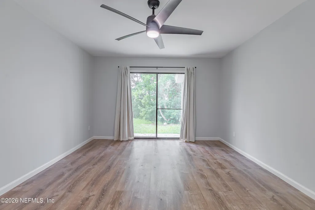 8118 Baymeadows Circle Jacksonville FL 32256