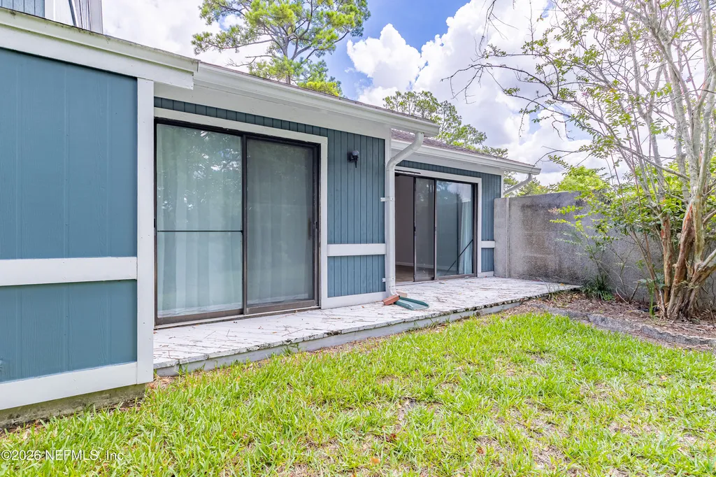 8118 Baymeadows Circle Jacksonville FL 32256