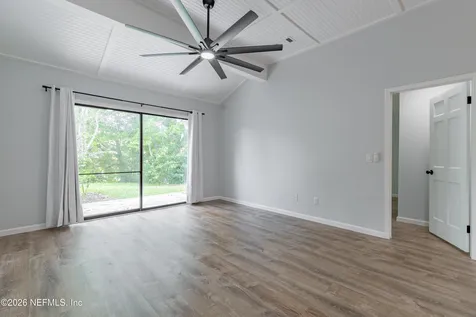 8118 Baymeadows Circle Jacksonville FL 32256