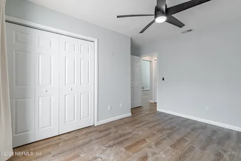 8118 Baymeadows Circle Jacksonville FL 32256