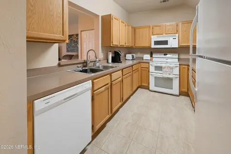 21116 NE 101st Avenue Earleton FL 32694