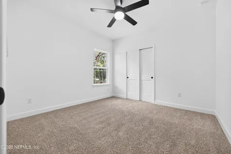 251 Swan Lake Drive Melrose FL 32666