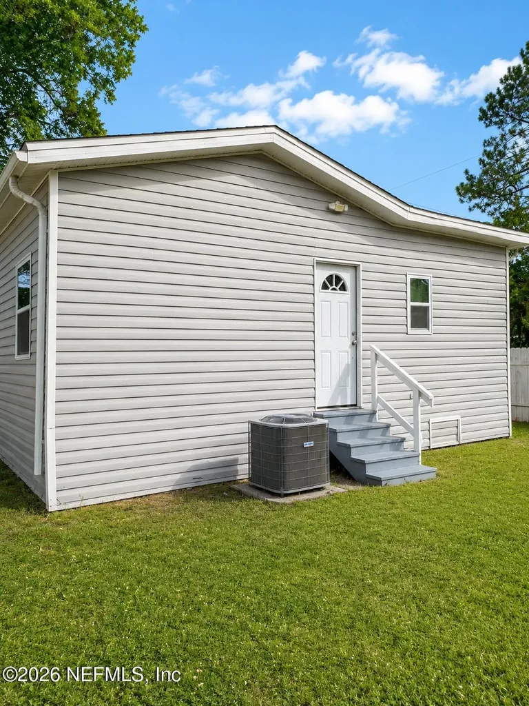 1710 Rowe Avenue Jacksonville FL 32208