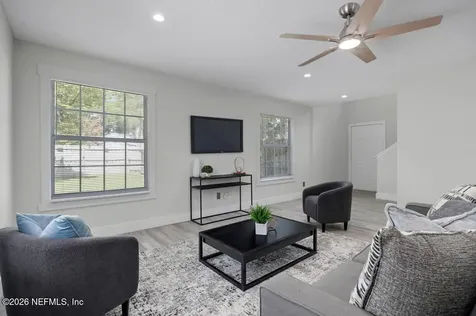 1625 Ashmore Green Drive Jacksonville FL 32246