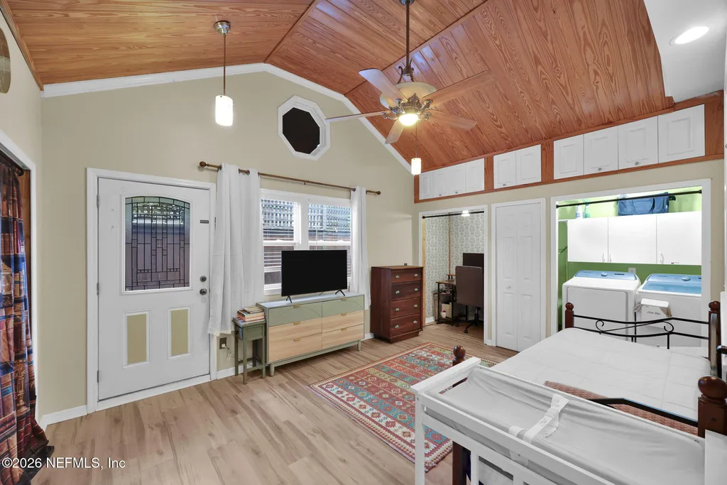 1521 Charon Road Jacksonville FL 32205