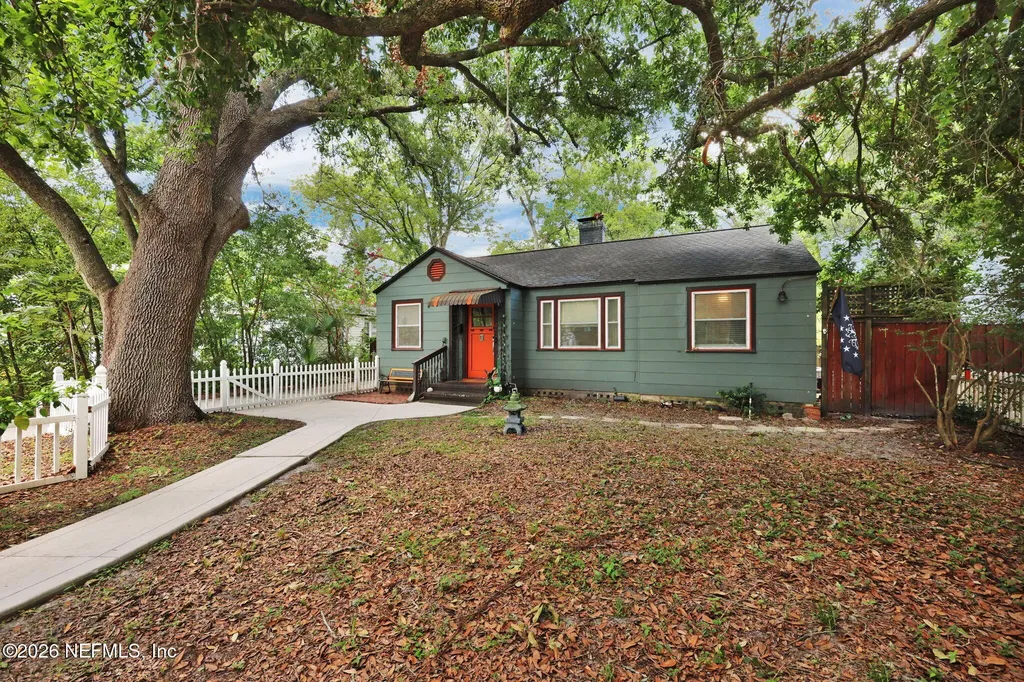 1521 Charon Road Jacksonville FL 32205