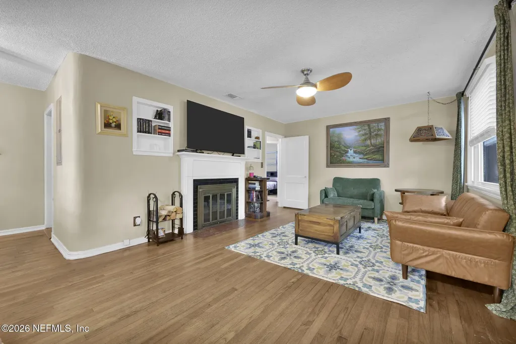 1521 Charon Road Jacksonville FL 32205